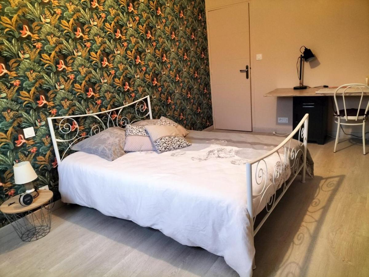 Chez Nadine Bed and Breakfast Valframbert Buitenkant foto